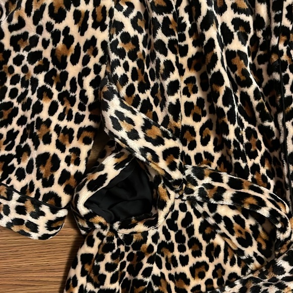 Kate Spade Robe - Picture 5 of 6